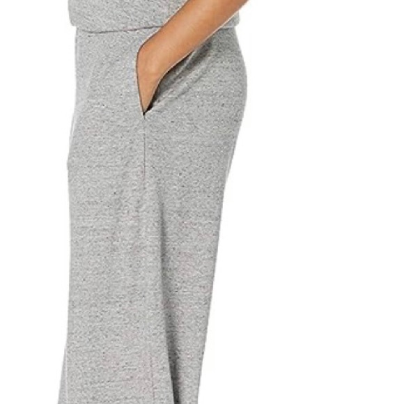 Daily Ritual Women's Sleeveless Wide-Leg Jumpsuit - Picture 2 of 4
